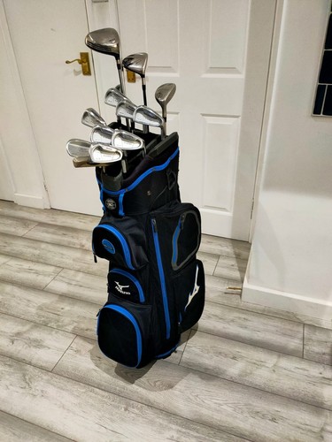 Mizuno golf clubs and matching
